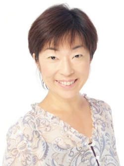 岩井 智子 氏