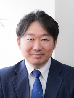 黒田 泰 氏