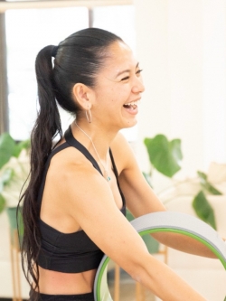 &nbsp;Maya（マルティネズパズまゆ美） 氏